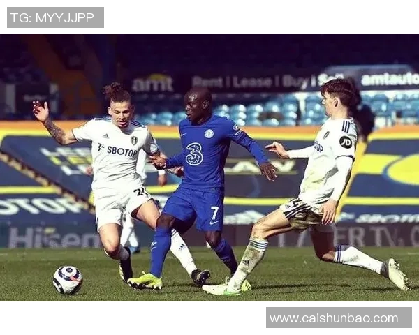 精彩回放：哥伦比亚与英格兰激战的足球盛宴回顾